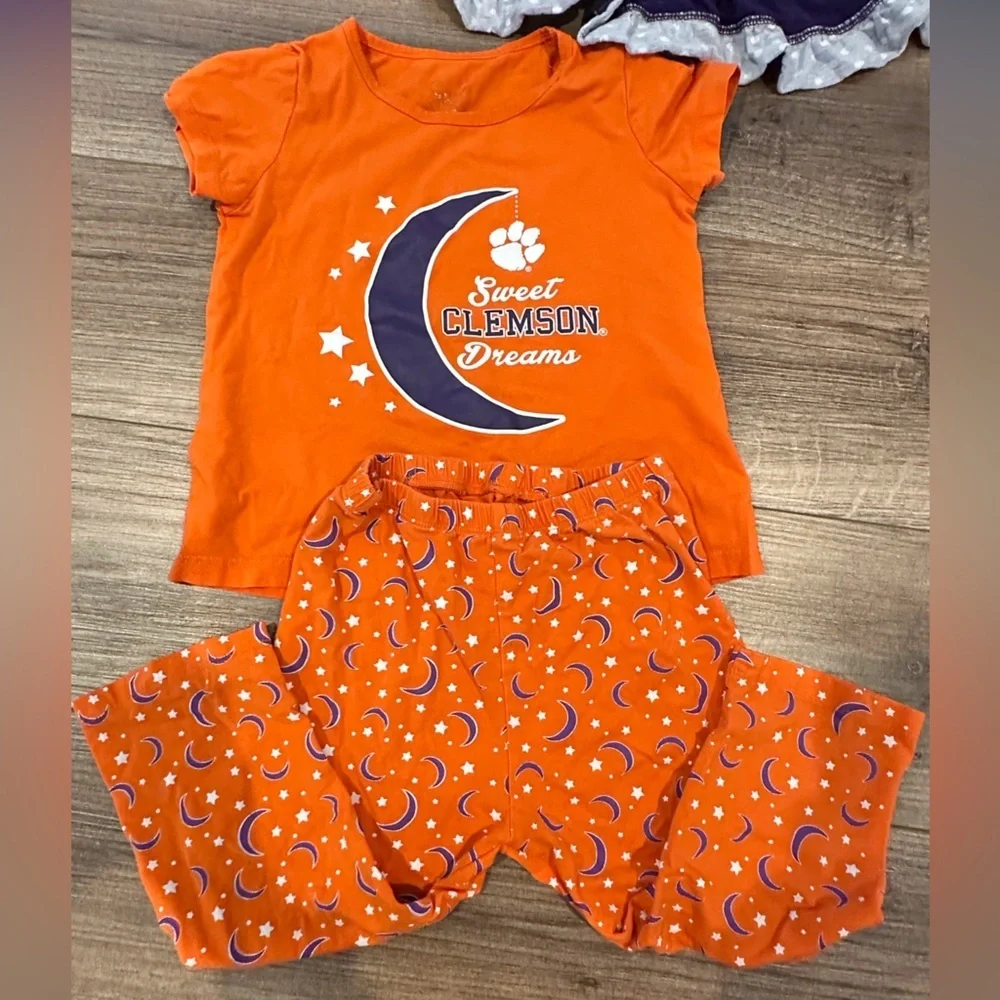 Bundle Girls 4T Clemson Themed Tops and Pajama Sets in Dinosaur Various Brands